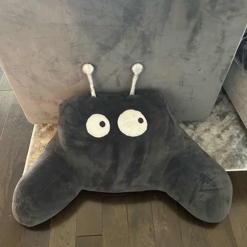 Neiman Marcus Alien back support pillow kids / adult